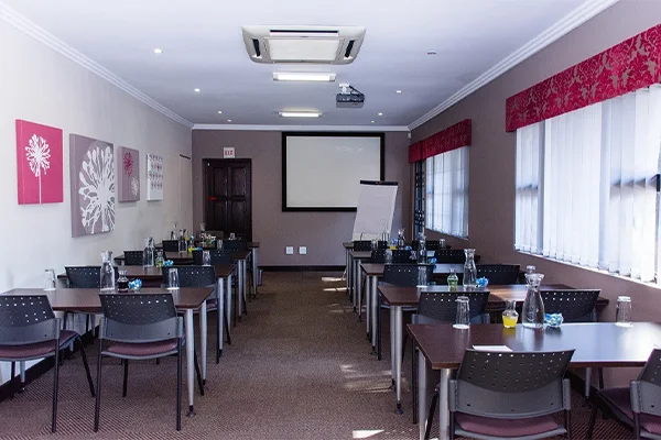 room-4a 600px x 400px